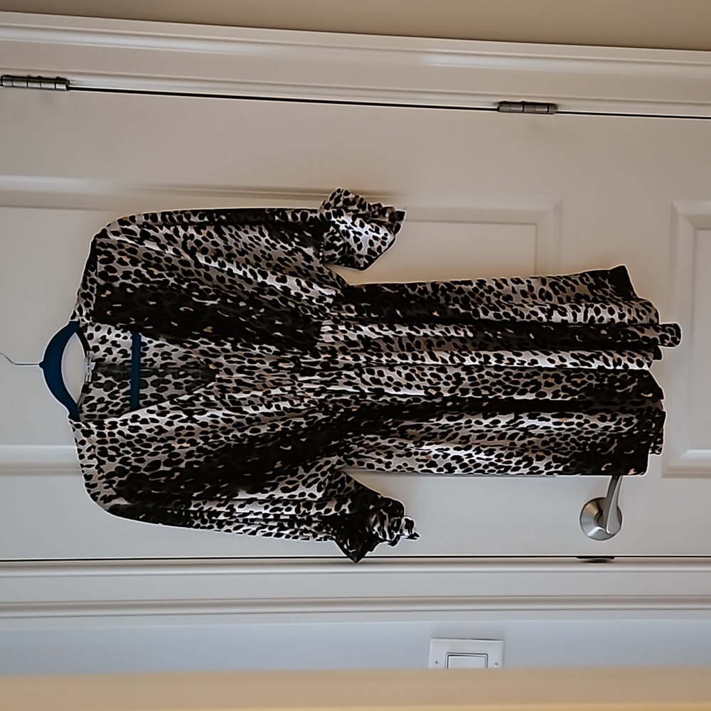 WHITE BIRCH LEOPARD DRESS